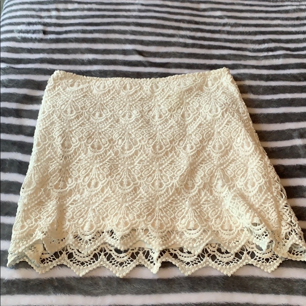 white laced zip up skirt